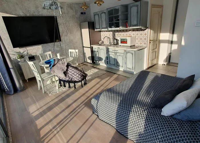 New Cozy In The Old Town Of Vilnius, Paupys *