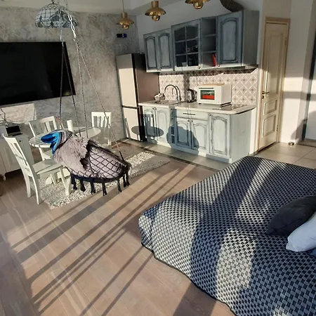 New Cozy In The Old Town Of Vilnius, Paupys *